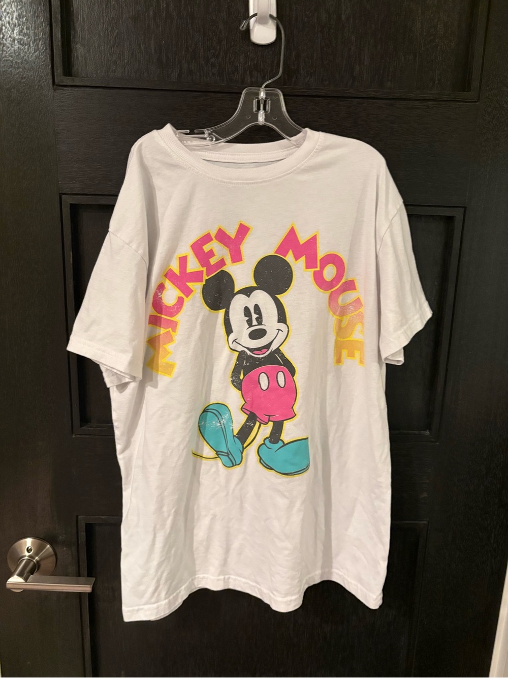 Disney Mickey Mouse Graphic T-Shirt White Short Sleeve Size Small Jerry Leigh